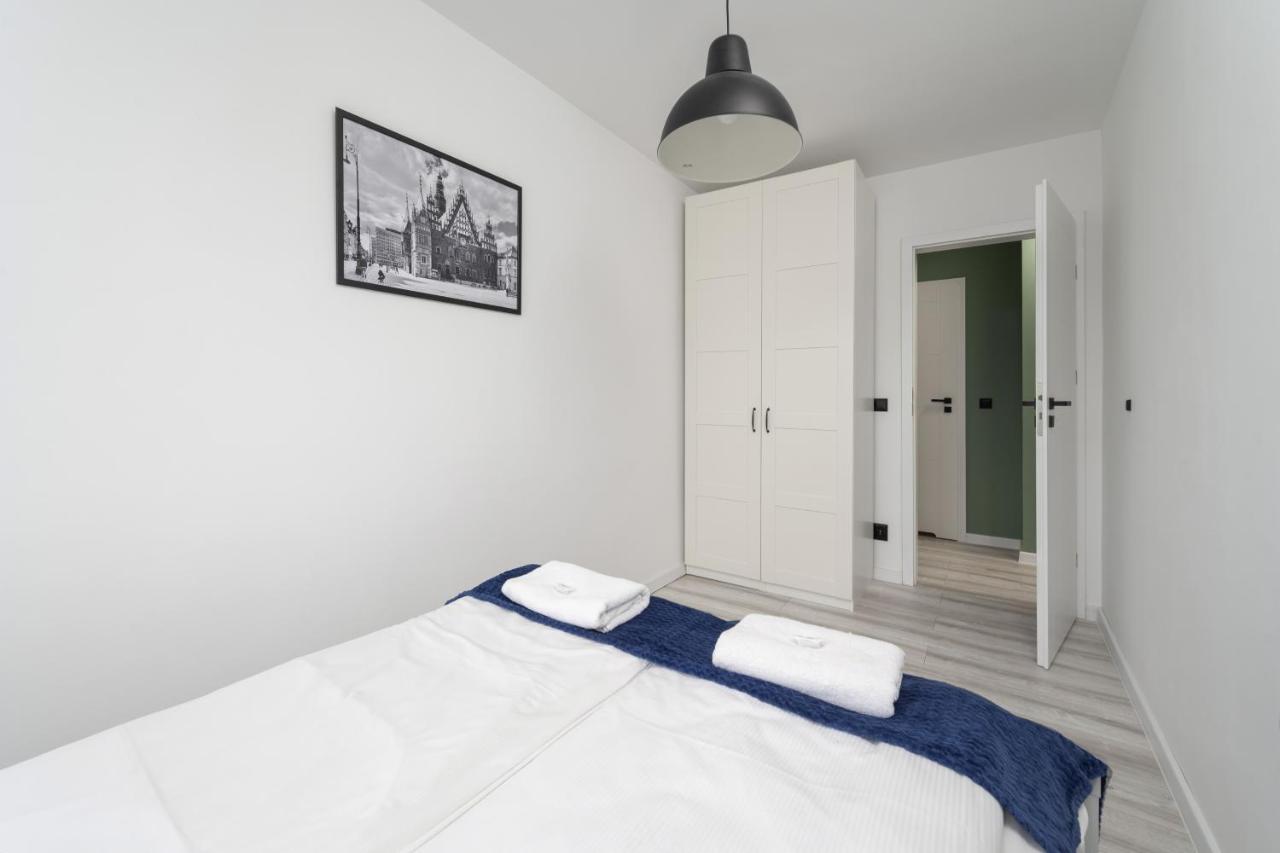 Apartament Zielinskiego Centrum Wroclaw By Noclegi Renters Extérieur photo
